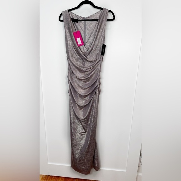 NEW Talbot Runhof Metallic Dress Gown Size 8 - Picture 4 of 16